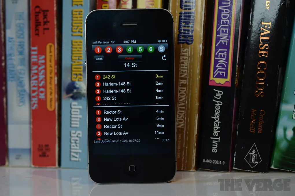 MTA Subway Time app hands-on pictures