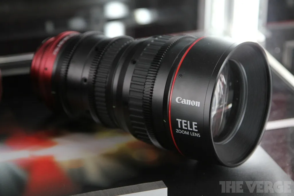 Canon 4K DSLR prototype pictures
