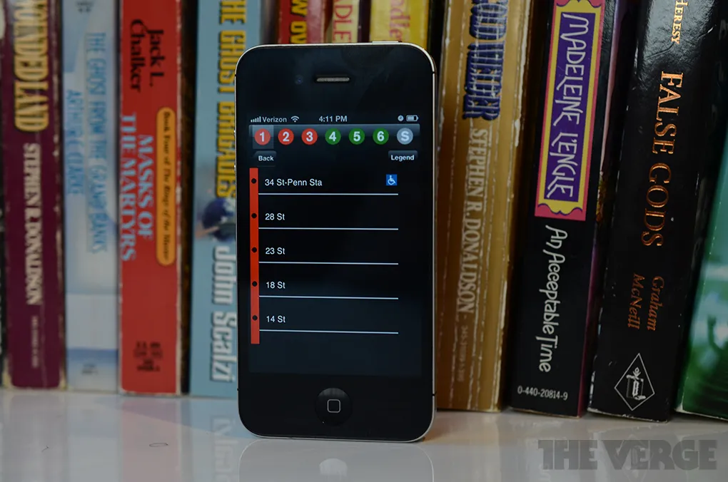MTA Subway Time app hands-on pictures