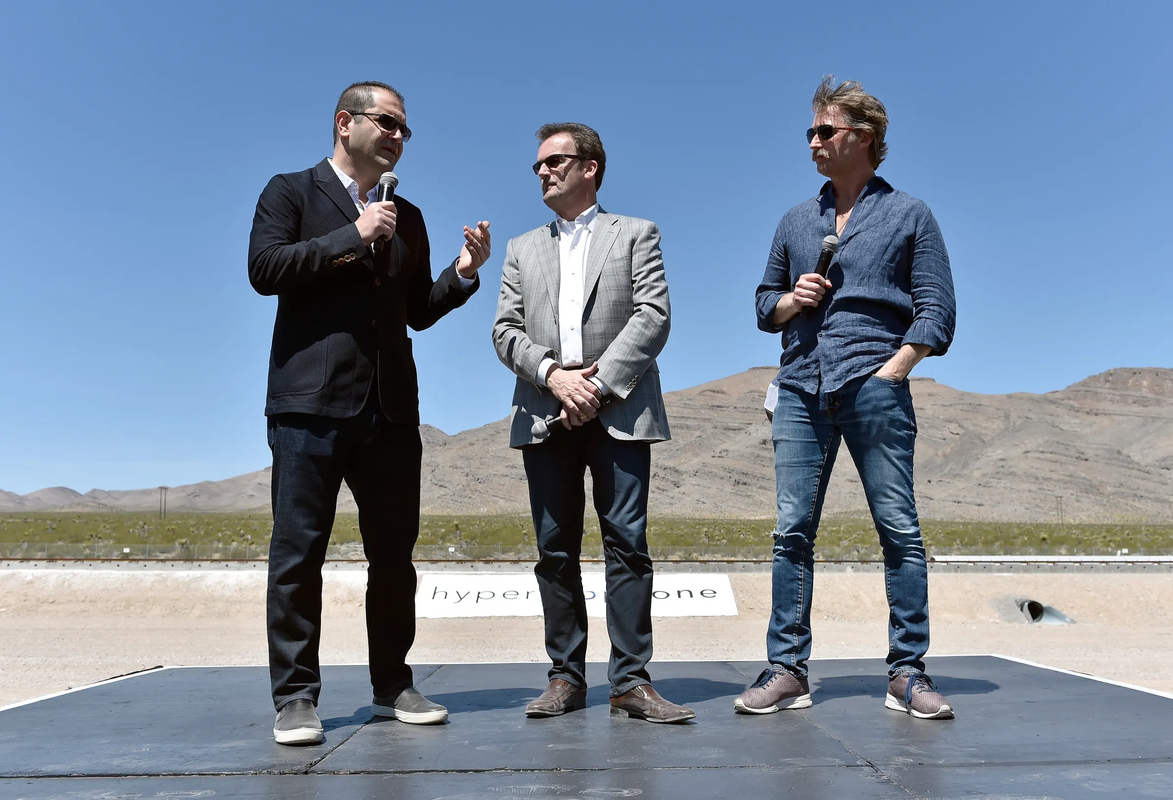 Elon Musk’s High Speed Train Concept Company Hyperloop One Holds First Public Test Run