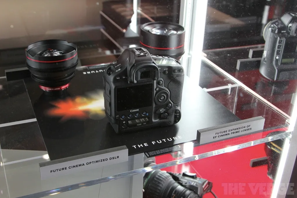 Canon 4K DSLR prototype pictures