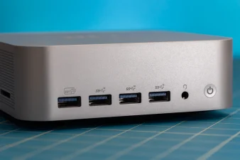 The front Panel I/O on the Dell Pro Max Tower T2
