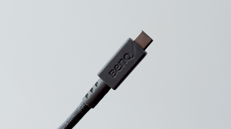 Close up of a USB-C cable