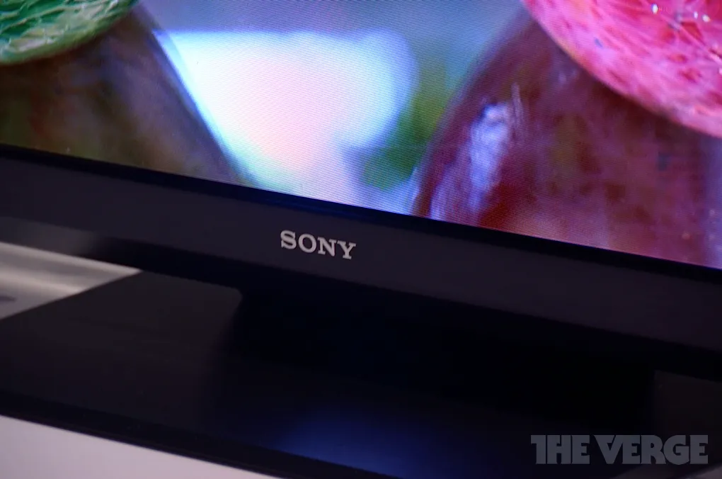 Sony Crystal LED Display prototype pictures from CES 2012