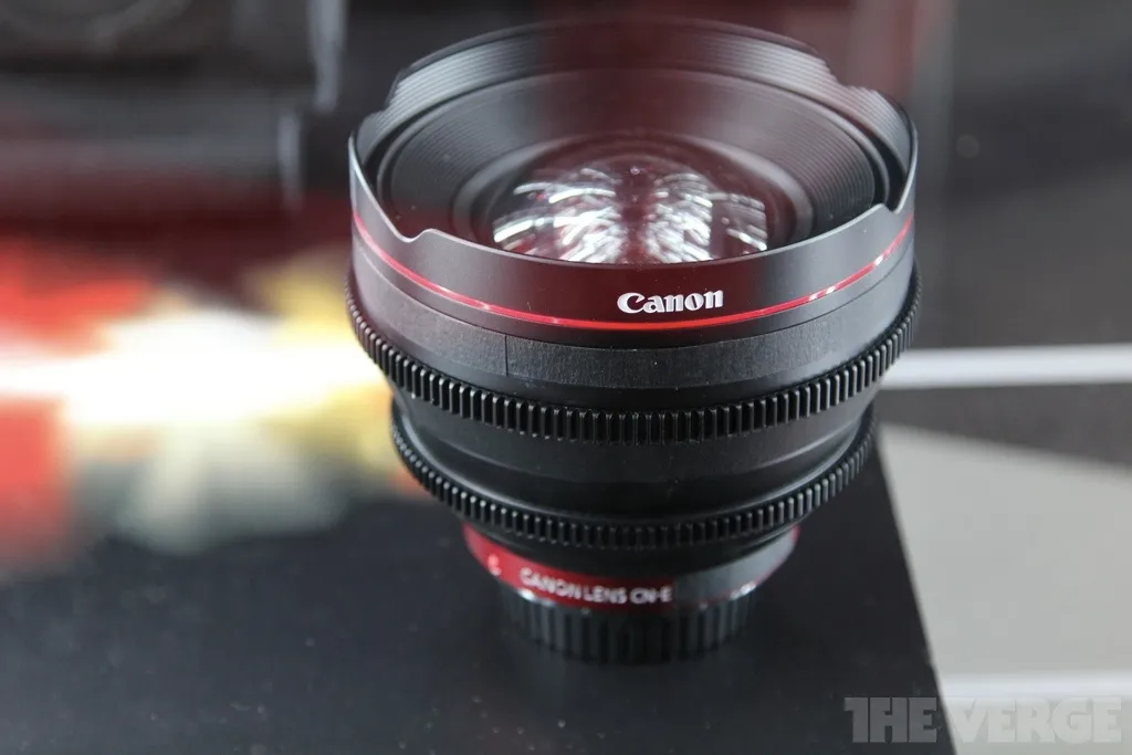 Canon 4K DSLR prototype pictures