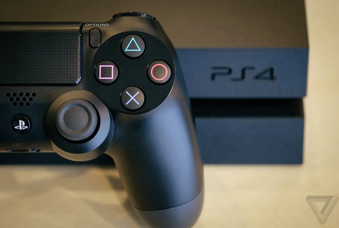 PlayStation 4 1024px